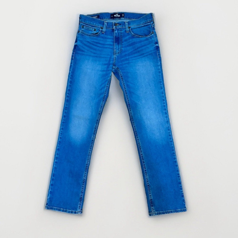Hollister Men “SLIM STRAIGHT” medium wash JEANS Size 28/30